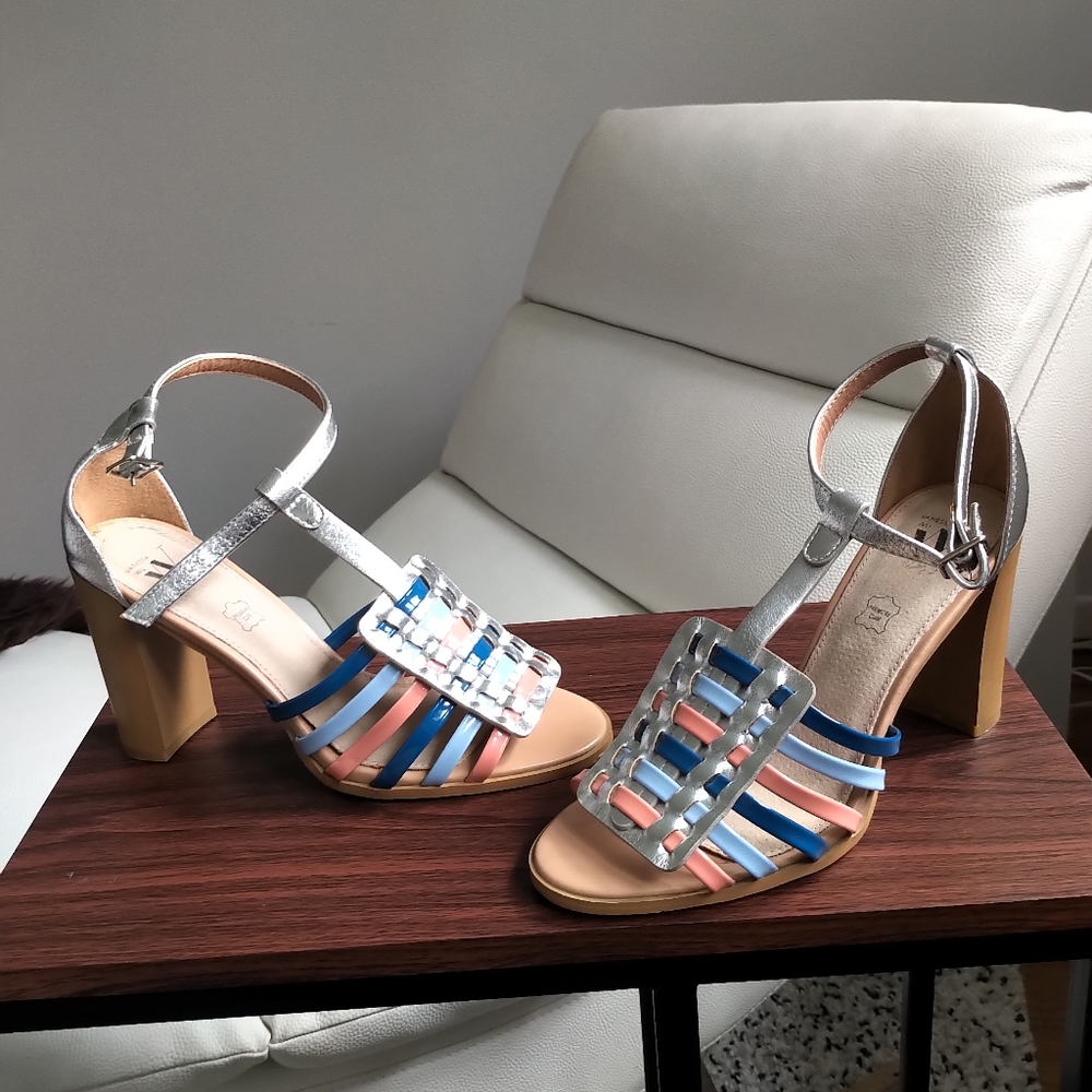 Vanessa Wu summer heels